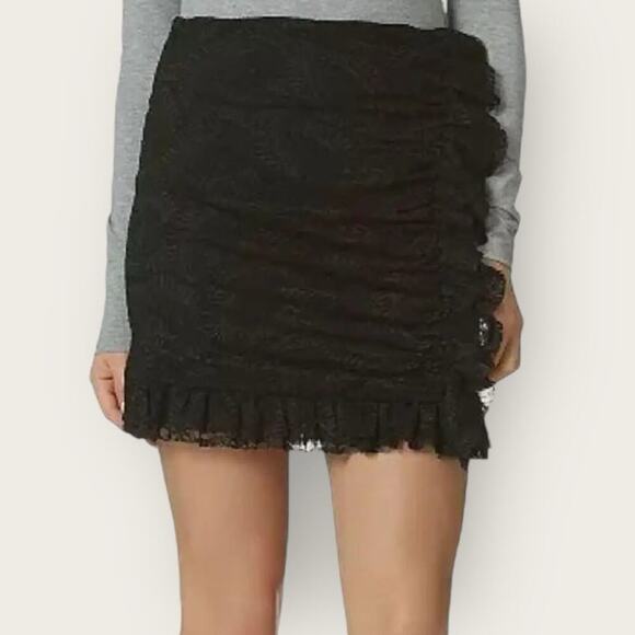 Avec Les Filles | Lace Ruffle Mini Skirt | Black | Small - Picture 1 of 16
